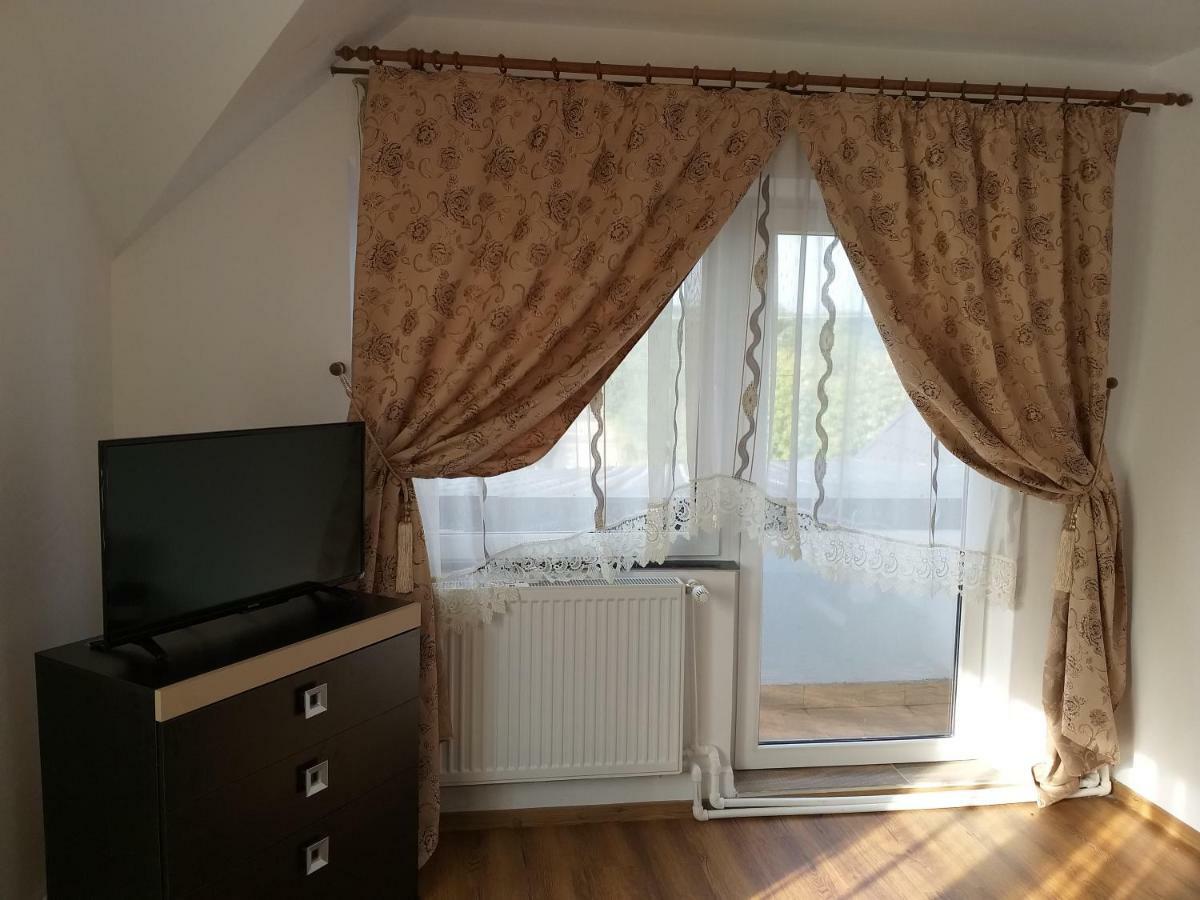 Vila Annemaryy Arbore Exteriör bild