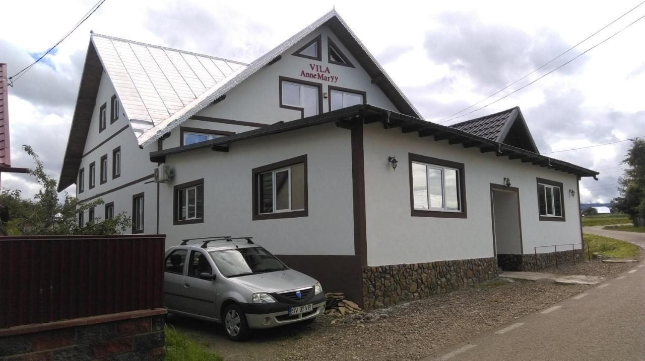 Vila Annemaryy Arbore Exteriör bild
